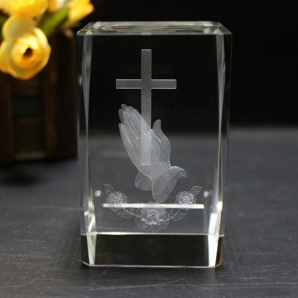 3D Laser Crystal Religious Cub - Paper Weight Crystal recension och pris